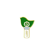 Load image into Gallery viewer, KPOP LightStick Enamel Pins Bangtan Boys Pins TWICE EXO GOT7 WANNA ONE SEVENTEEN LOGO Badges Jewelry Accessories Gift